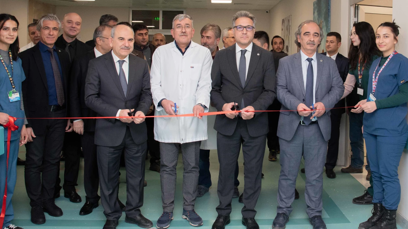 Küçük Hayvan Hastanesinde Mr ve Tomografi Cihazları Hizmete Girdi  